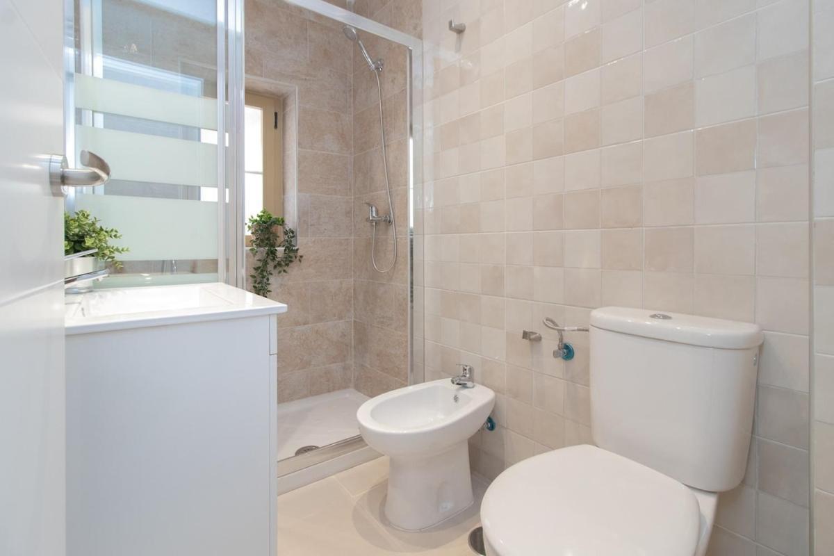 C93 - Trendy Two Bedrooms In Ollerias Málaga Eksteriør bilde